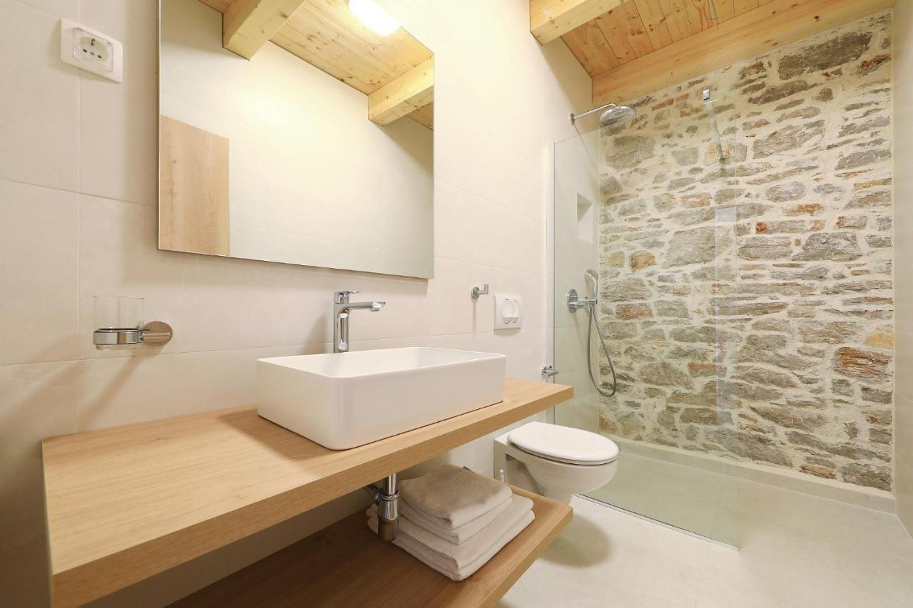 Villa Mira With A Heated Pool And A Sea View Božava Extérieur photo