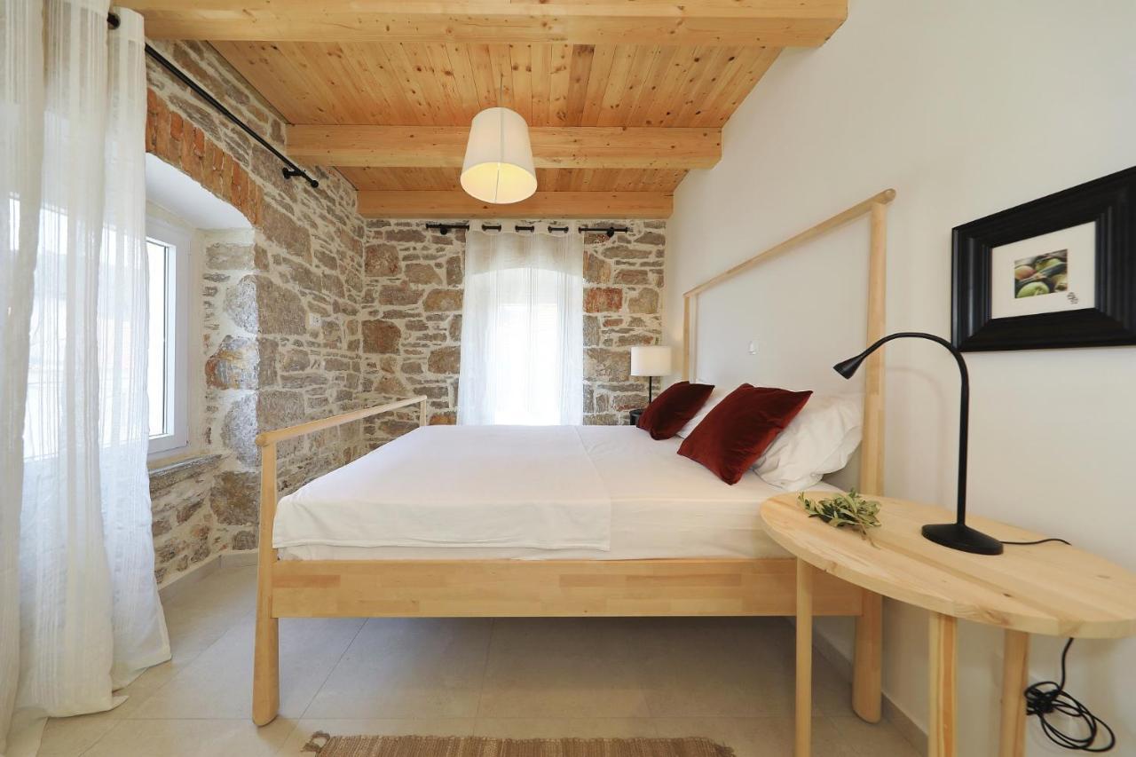 Villa Mira With A Heated Pool And A Sea View Božava Extérieur photo